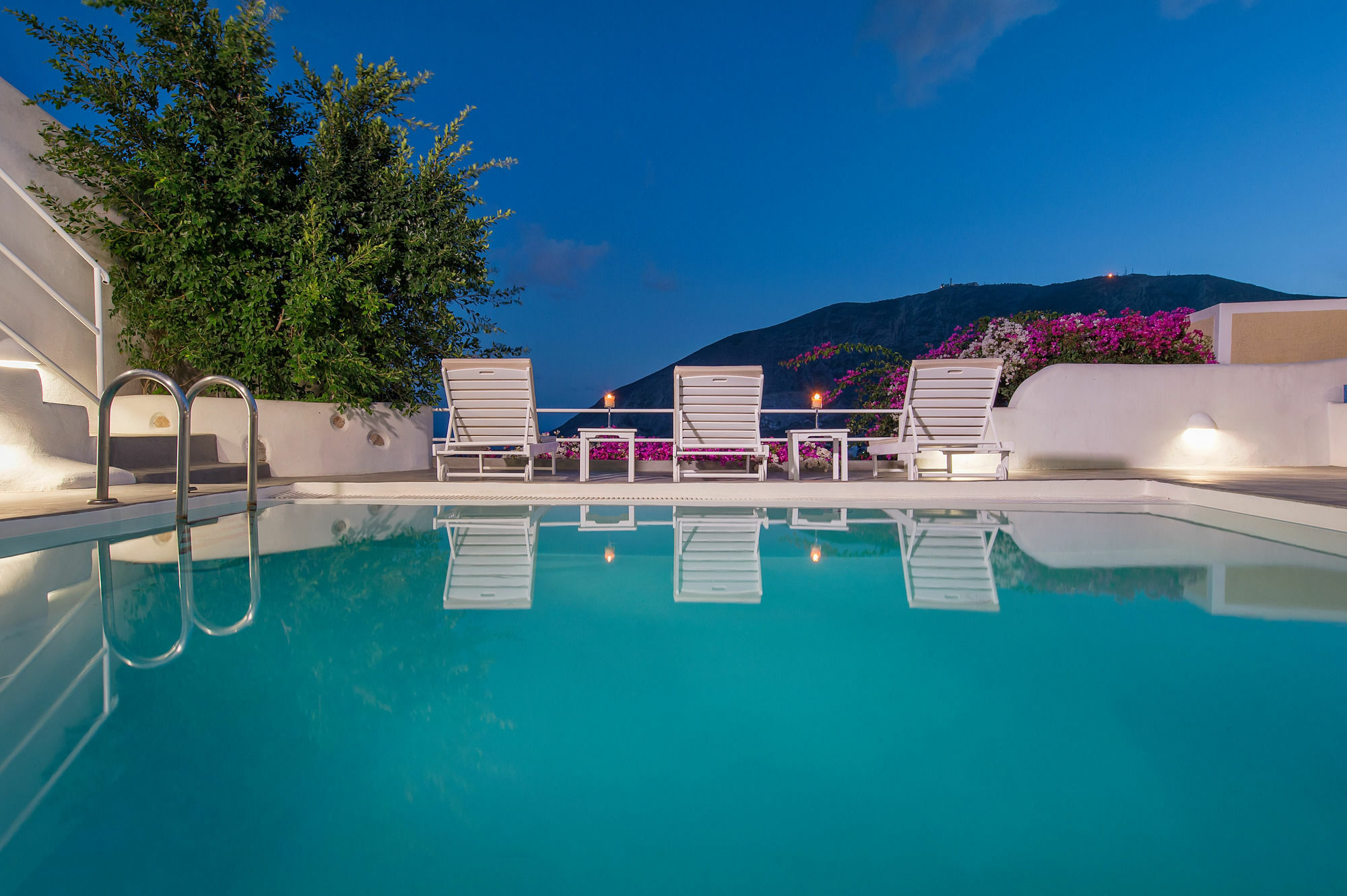 White Cave Private Villa Pyrgos Kallistis Exterior foto